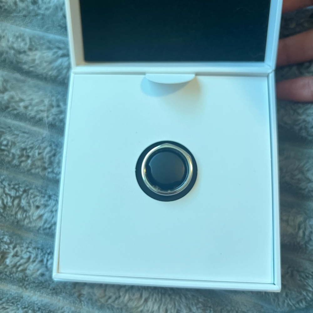 Oura ring